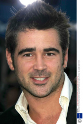 Колин Фаррелл (Colin Farrell) premiera "Miami Vice" in LA, 20.07.2006 "Rexfeatures" (112xHQ) 74b64e6n