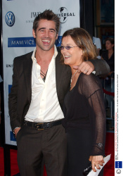 Колин Фаррелл (Colin Farrell) premiera "Miami Vice" in LA, 20.07.2006 "Rexfeatures" (112xHQ) Aca07eqY