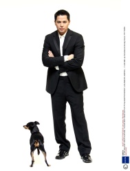 Джей Эрнандес (Jay Hernandez) 17.02.2006 and his dog (9xHQ) Ivh6PJfi